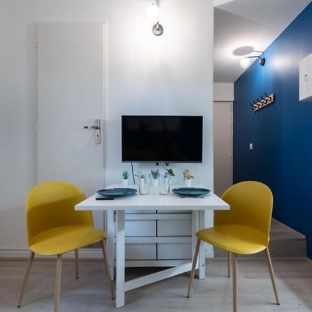 Studio Blue Confort , Proche Gare Part Dieu Apartment Villeurbanne Luaran gambar