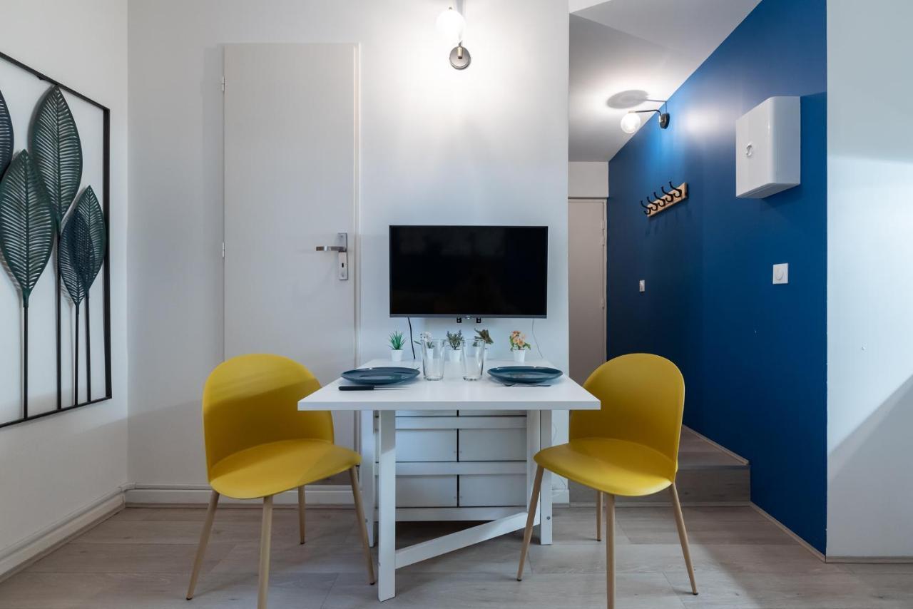 Studio Blue Confort , Proche Gare Part Dieu Apartment Villeurbanne Luaran gambar