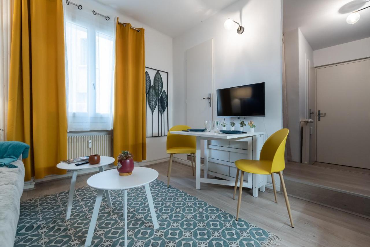 Studio Blue Confort , Proche Gare Part Dieu Apartment Villeurbanne Luaran gambar