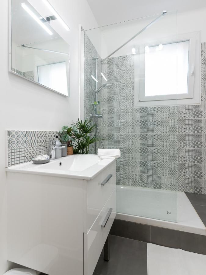 Studio Blue Confort , Proche Gare Part Dieu Apartment Villeurbanne Luaran gambar